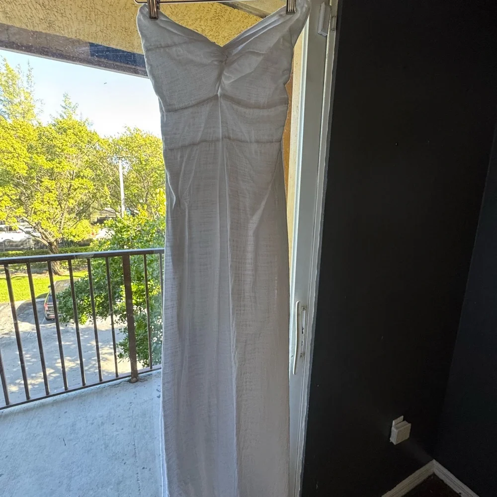 Elegant White Off-Shoulder Dress 100% Peruvian Cotton - Picture 5 of 5